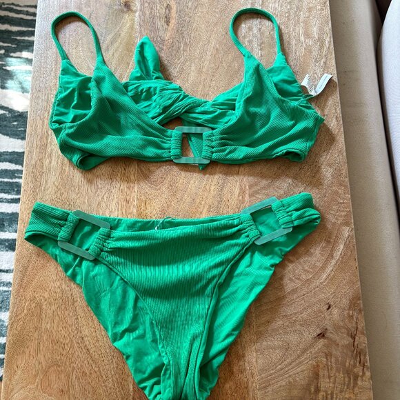 Becca Green Bikini size M - Picture 1 of 4